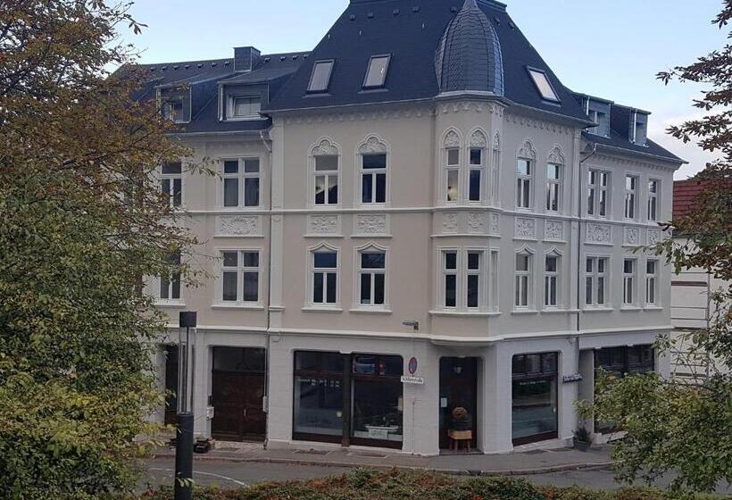 Schillers Hotel & Café Garni