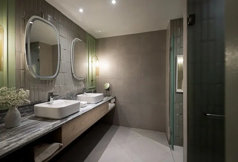 فندق La Solaya Khao Lak