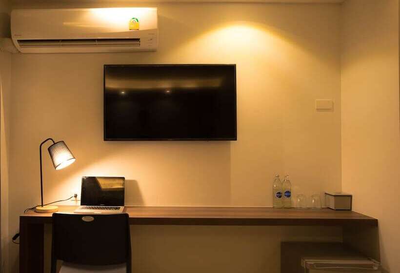 ホテル The Zleep Chonburi