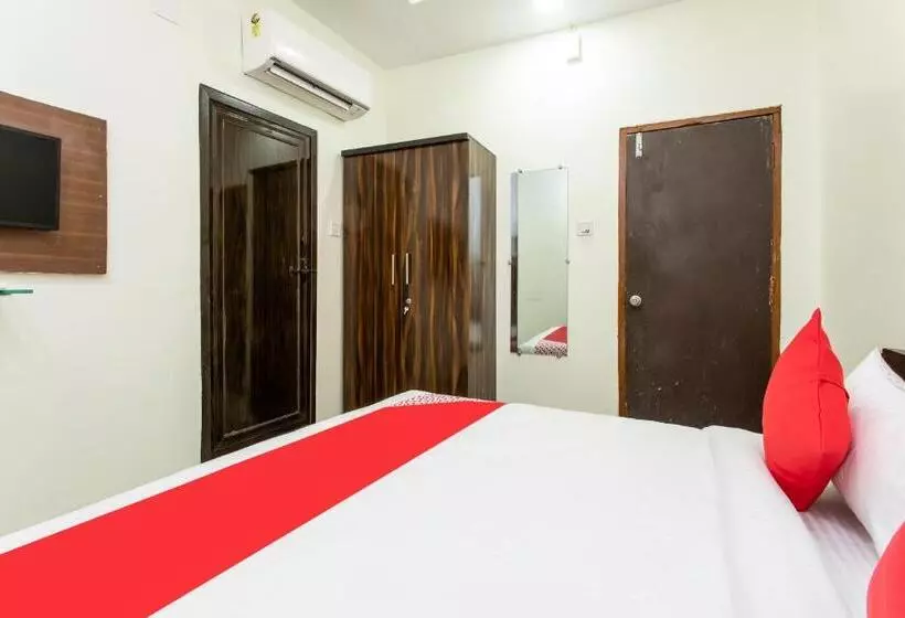 Oyo 26904 Hotel Manjulam Regency