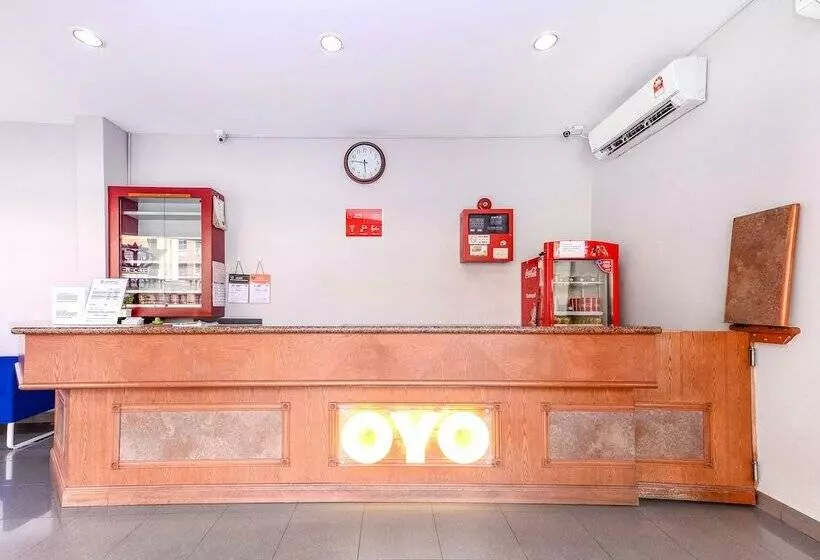 Oyo 828 Comfort Hotel Shah Alam