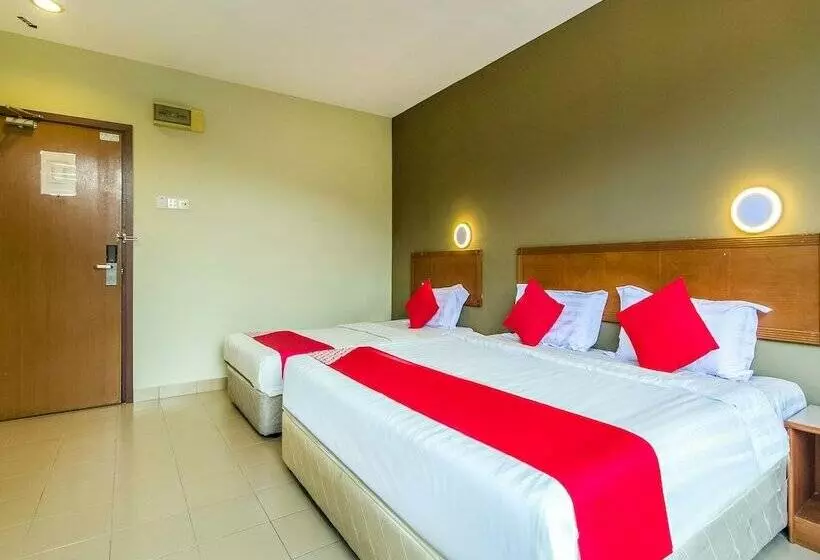 Oyo 828 Comfort Hotel Shah Alam