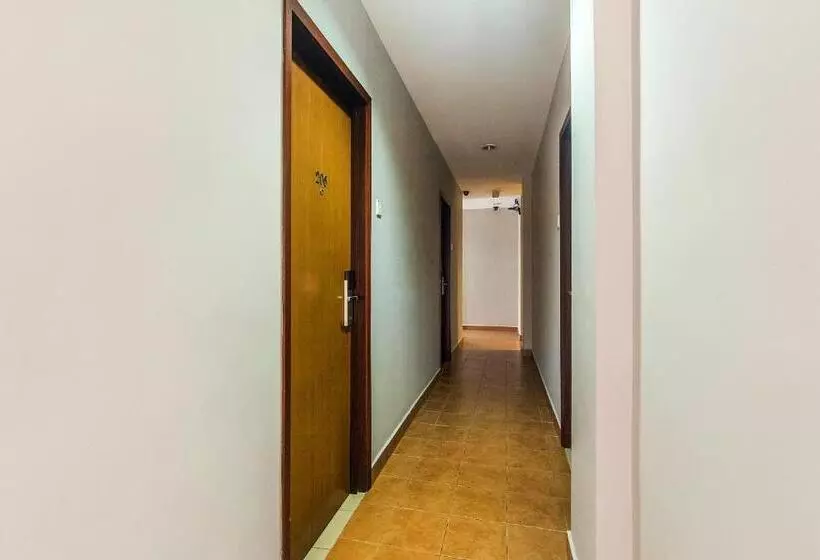 Oyo 828 Comfort Hotel Shah Alam