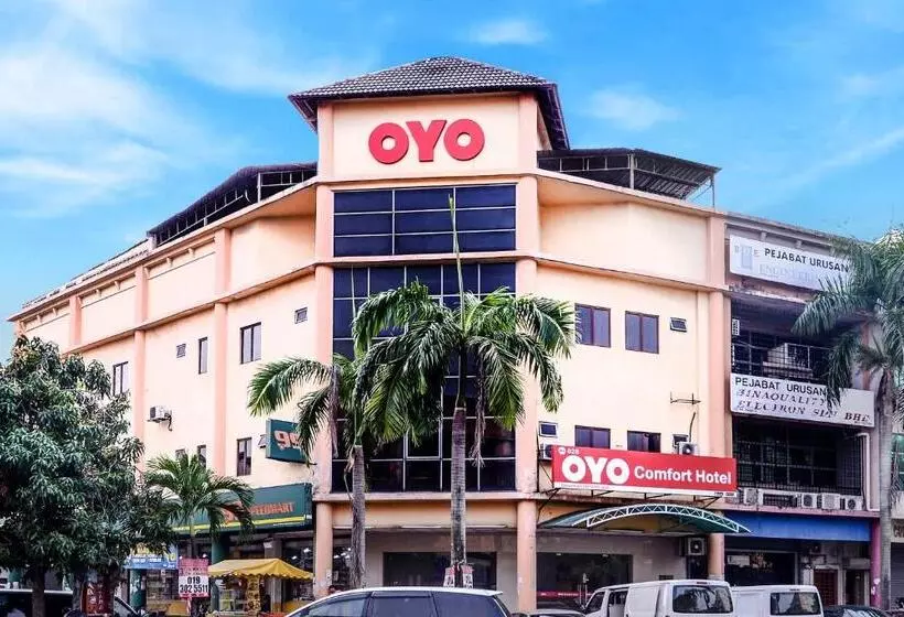 Oyo 828 Comfort Hotel Shah Alam