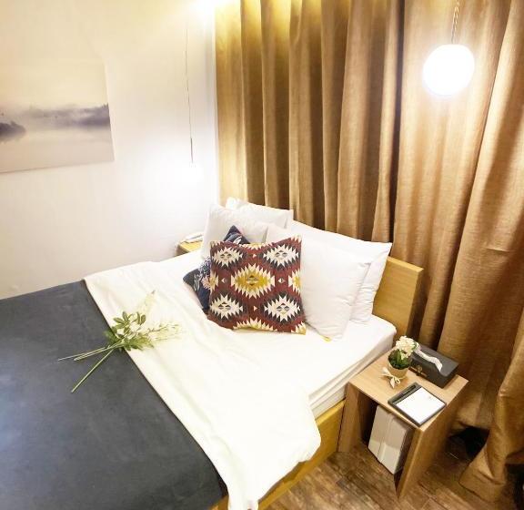 Hotel Brown Dot Cheongju