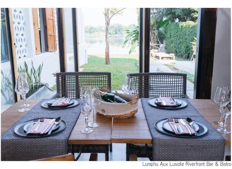 בית מלון כפרי White Wall Riverfront