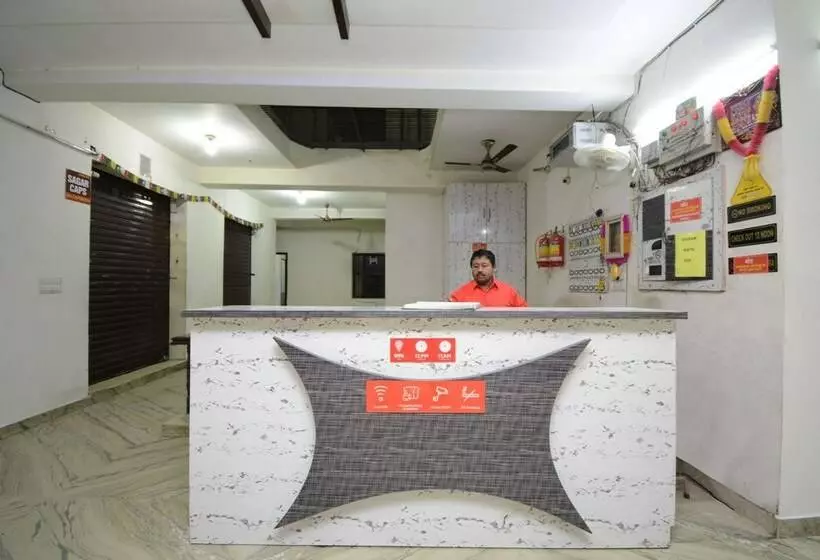 Oyo 29034 Hotel Arora Inn
