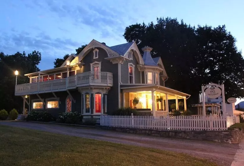 Aamiaismajoitus (B&B) Inn Of The Shenandoah