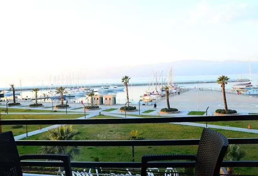 ホテル Burhaniye Marina Boutique