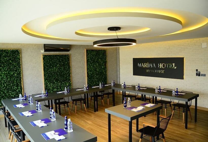 Отель Burhaniye Marina Boutique