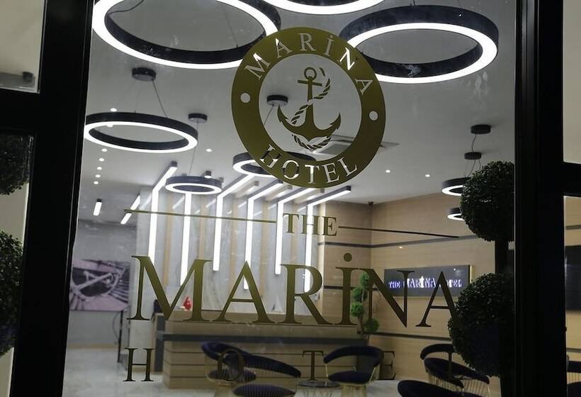 בית מלון כפרי Burhaniye Marina Boutique