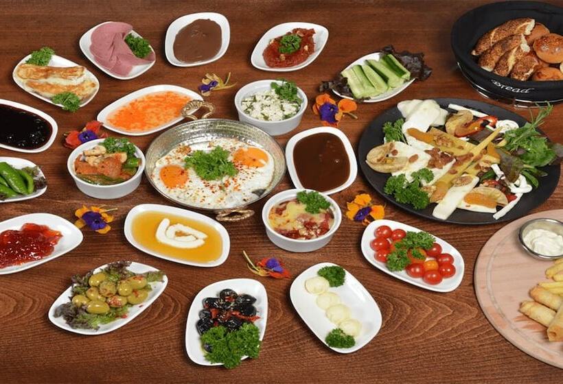 בית מלון כפרי Burhaniye Marina Boutique