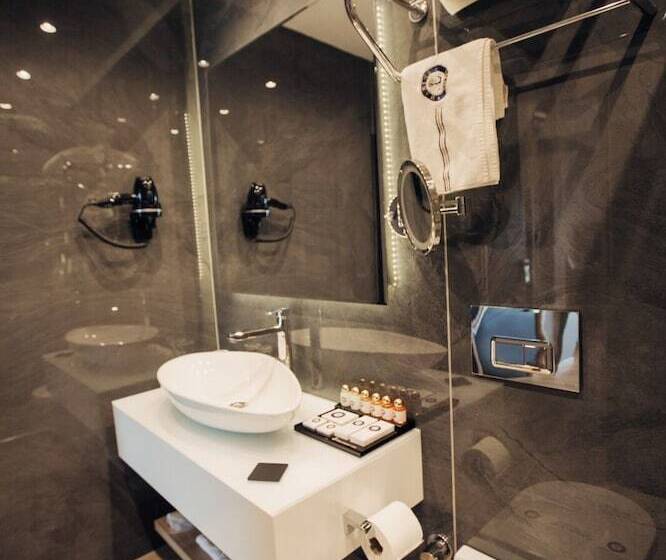 酒店 Burhaniye Marina Boutique