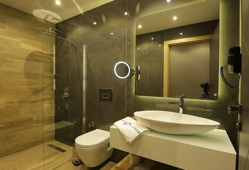 酒店 Burhaniye Marina Boutique