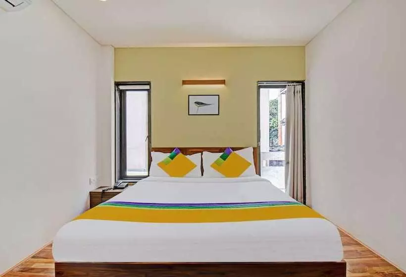 Itsy Hotels Shivshakti