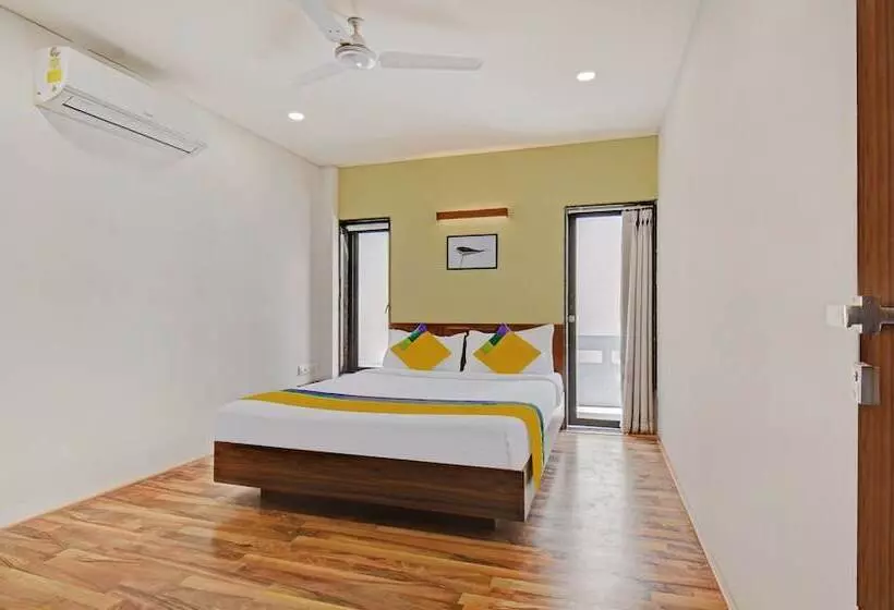 Itsy Hotels Shivshakti