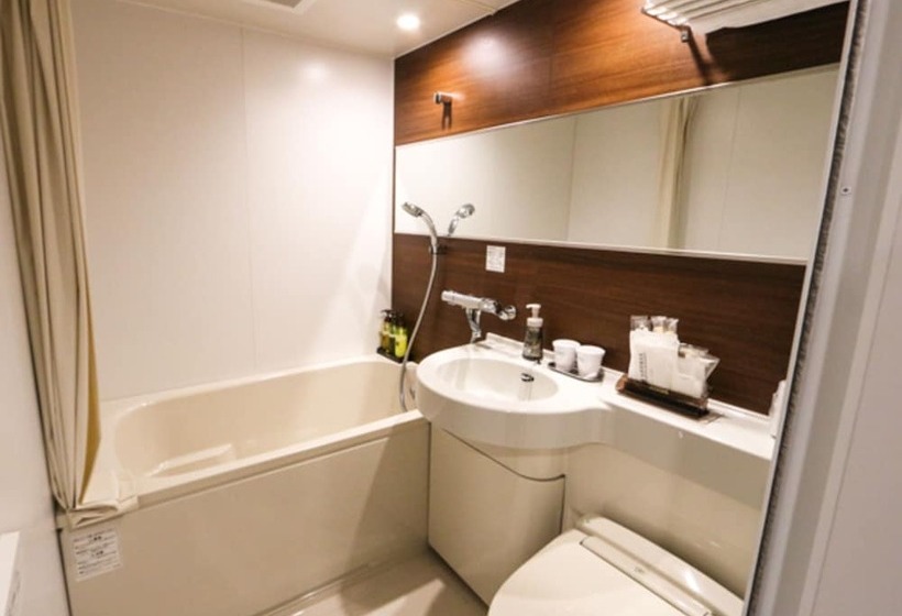 Отель Livemax Mikawaanjoekimae