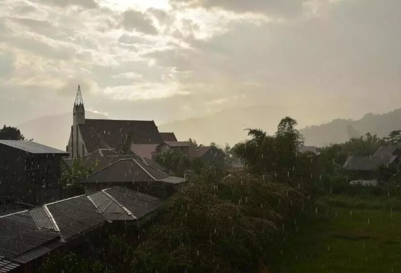 Hotelli Pias Poppies