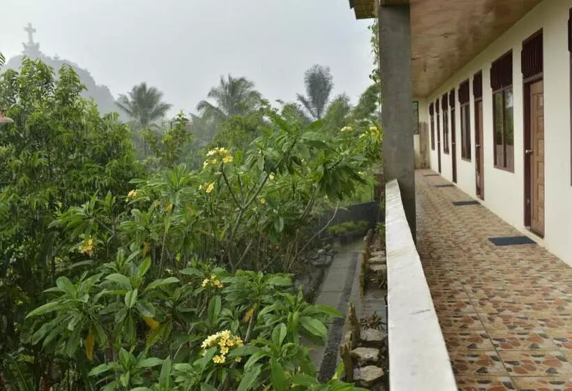 Hotelli Pias Poppies