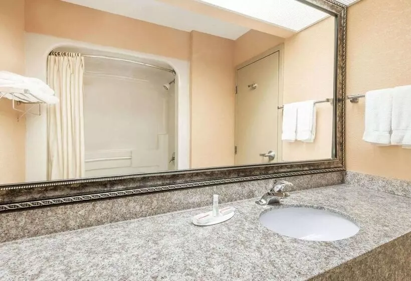 ホテル Wingate By Wyndham Somerset