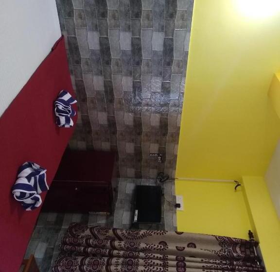 Pensió Baga F Leisure Stay Guest House