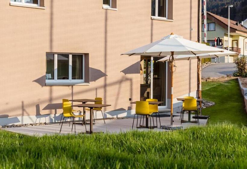 تختخواب و صبحانه Neuhof Gäste & Schokohaus