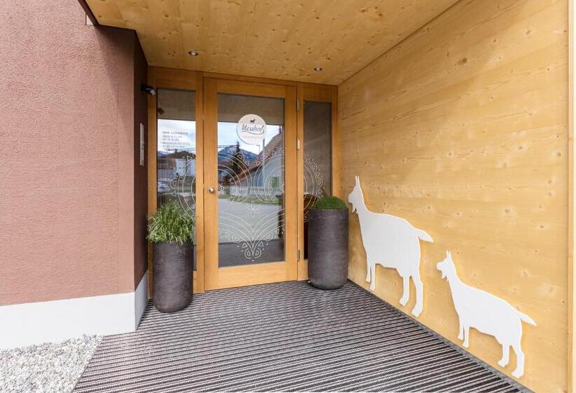 تختخواب و صبحانه Neuhof Gäste & Schokohaus