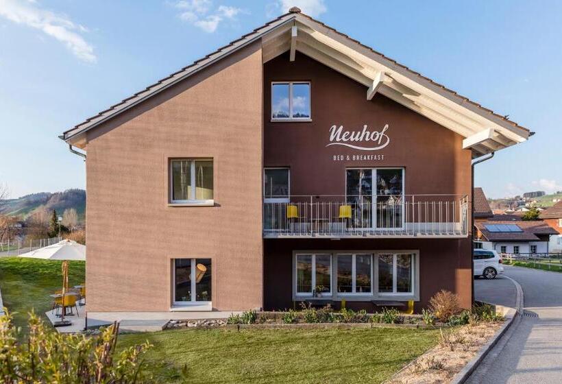 تختخواب و صبحانه Neuhof Gäste & Schokohaus