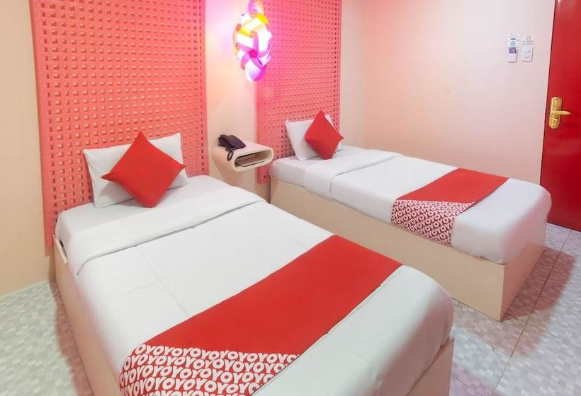 Bed and Breakfast Oyo 155 Europa Breakfast And Bed