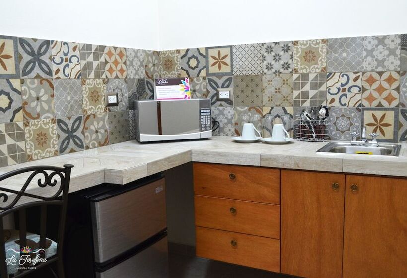 هتل Boutique La Josefina Adults Only