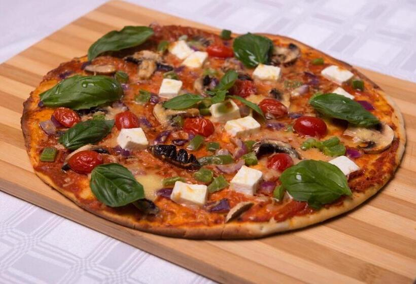 Отель Britannia