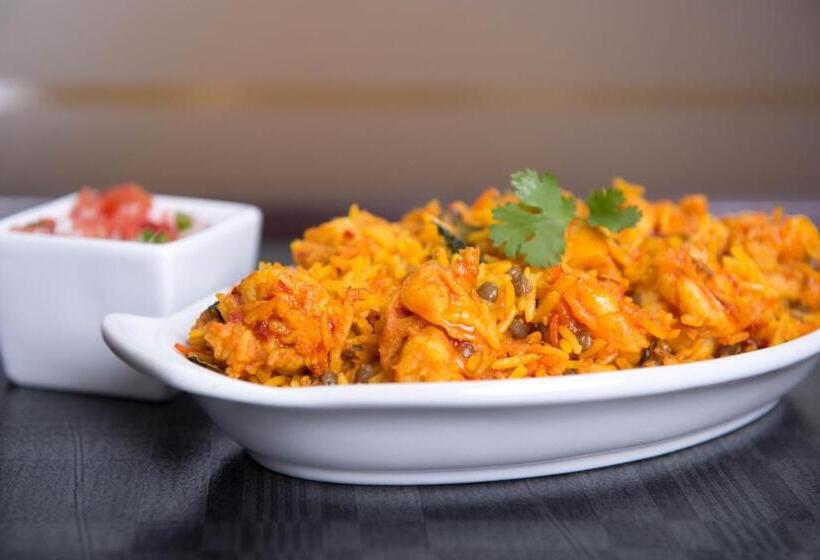 Отель Britannia