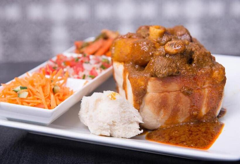 Отель Britannia