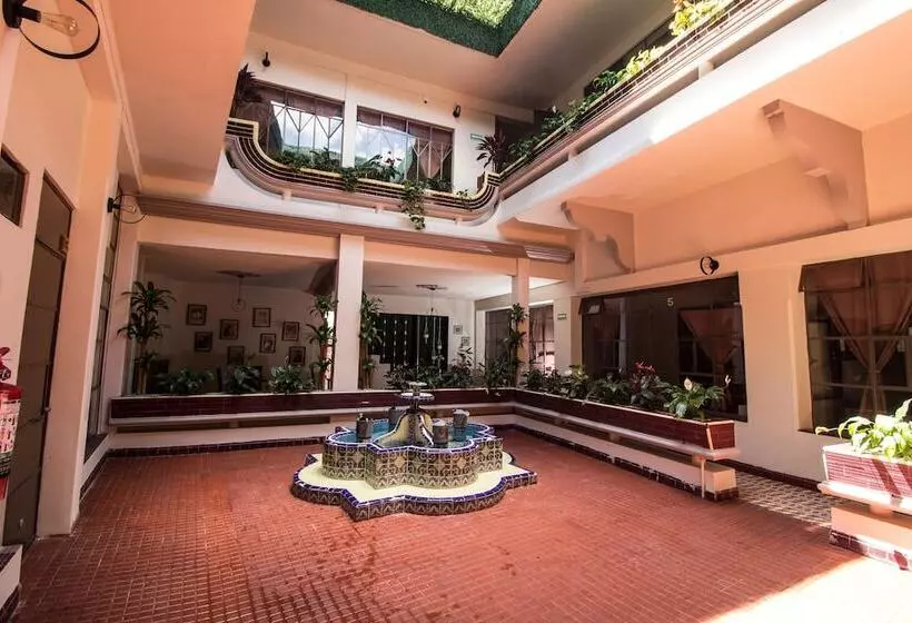 Hotelli Casa De Juan Hostal