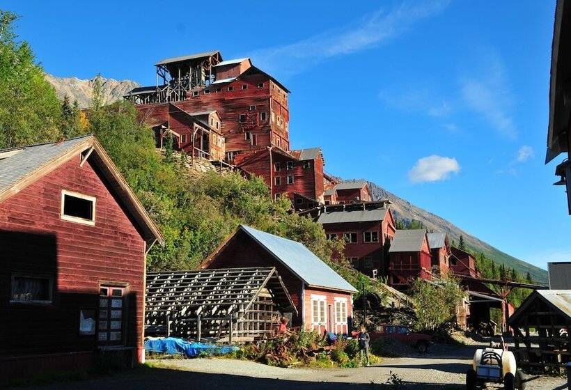 فندق صغير Blackburn Cabins   Mccarthy, Alaska