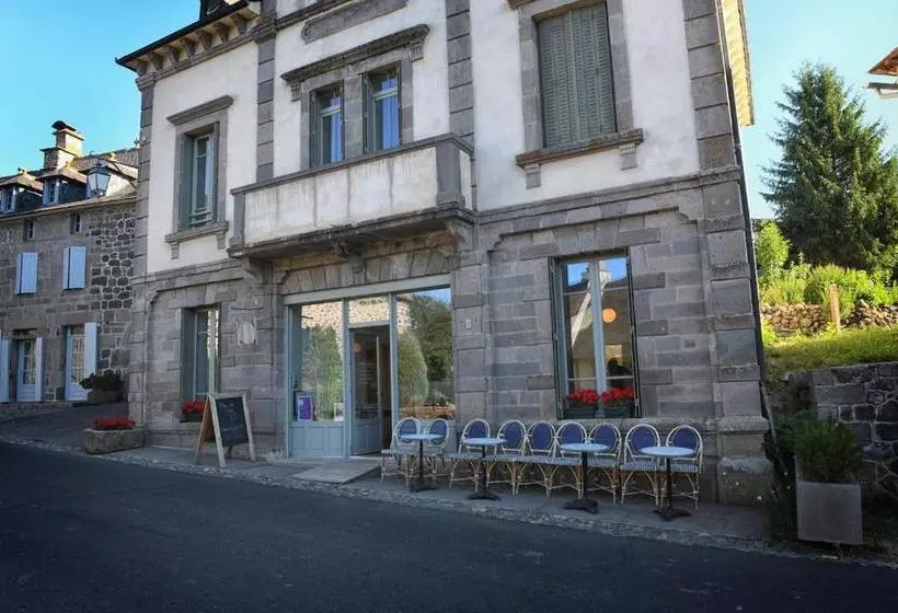 Retkeilymaja L'epicerie De Dienne