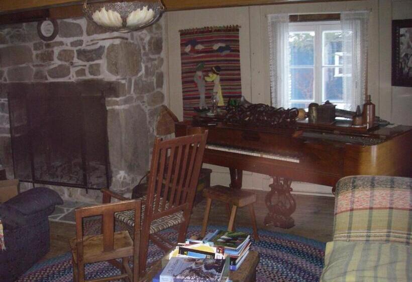 مبيت وإفطار Au Vieux Foyer