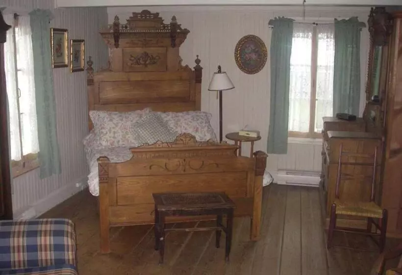 Aamiaismajoitus (B&B) Au Vieux Foyer