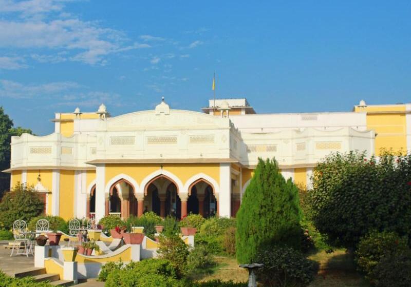 ホテル Bhanwar Vilas Palace