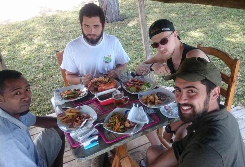 هتل Chez Zizou Manakara