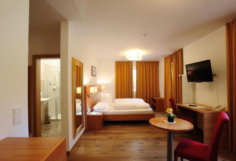 Отель Teutschhaus