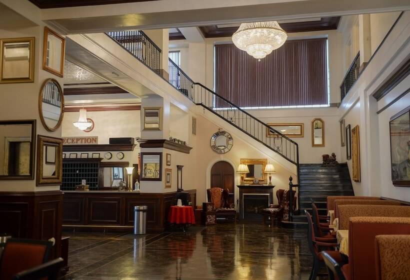 בית מלון כפרי The Mountaineer