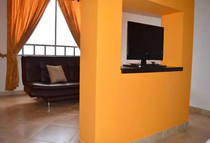 Hotelli Tropico Real Mesitas