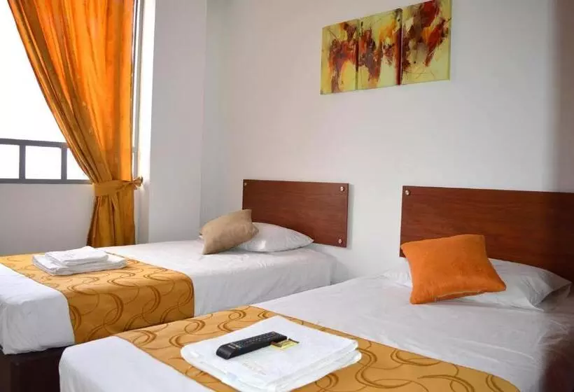 Hotelli Tropico Real Mesitas