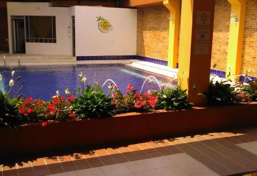 Hotelli Tropico Real Mesitas