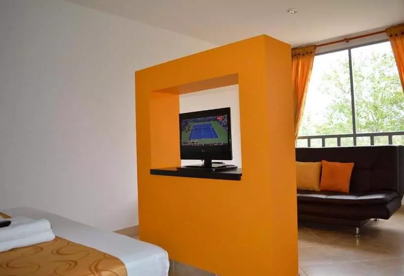 Hotelli Tropico Real Mesitas