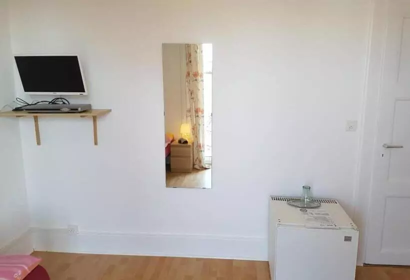 Majatalo Chambres Meublées Prilly   Lausanne