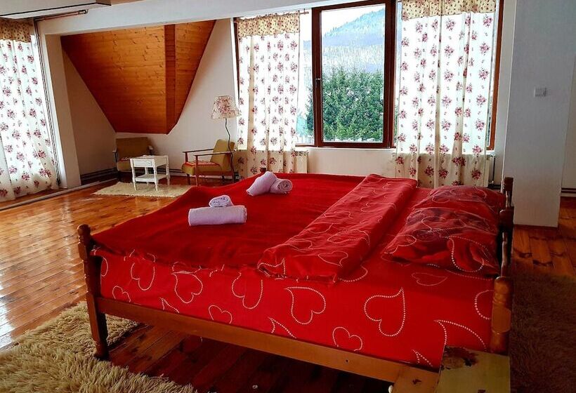 استراحتگاه Etno Selo Montenegro Campsite