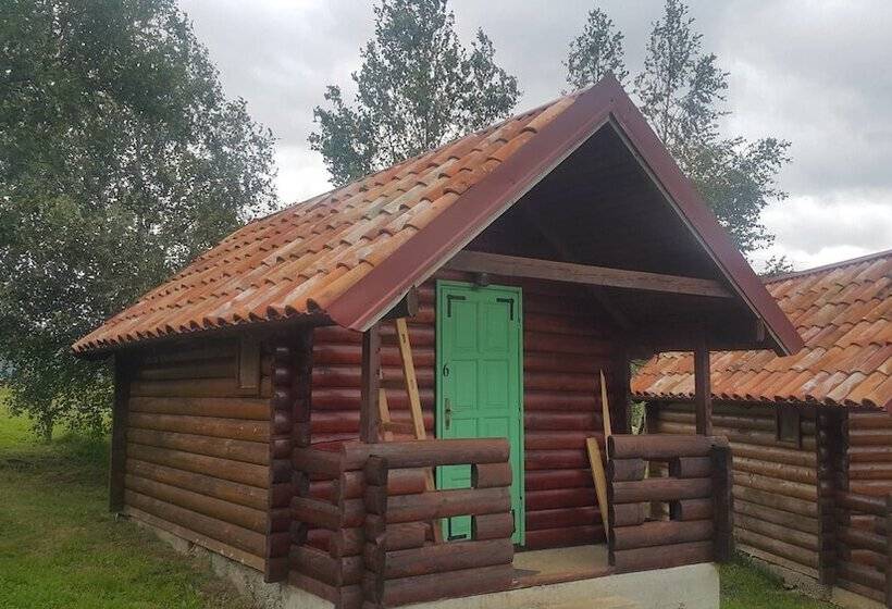 استراحتگاه Etno Selo Montenegro Campsite