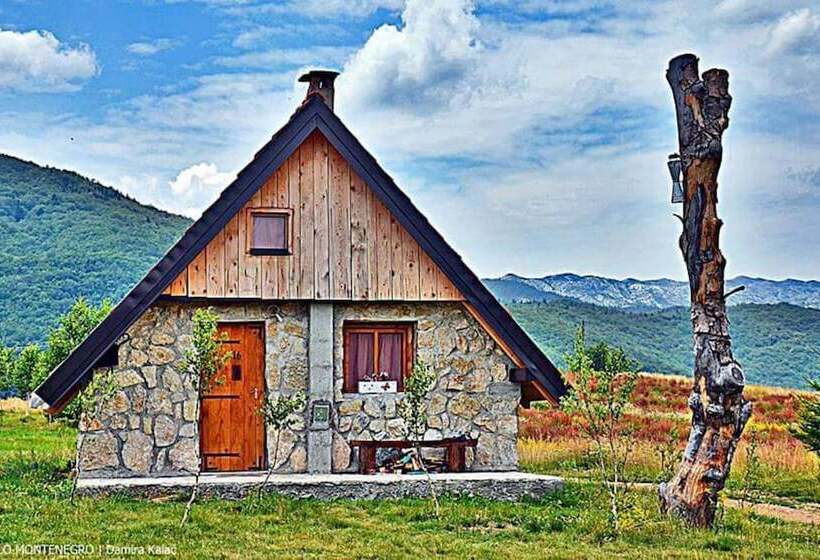 استراحتگاه Etno Selo Montenegro Campsite